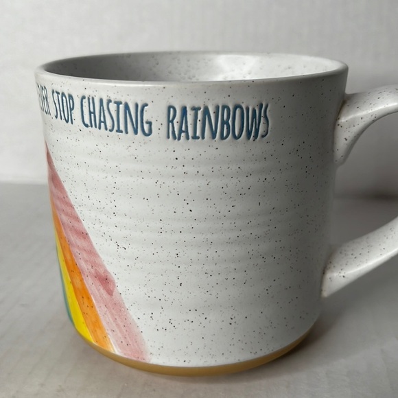RAINBOW LOVE MUG Never Stop Chasing Rainbows Mug 16 oz Spectrum Designz 2020‎ - Picture 11 of 12